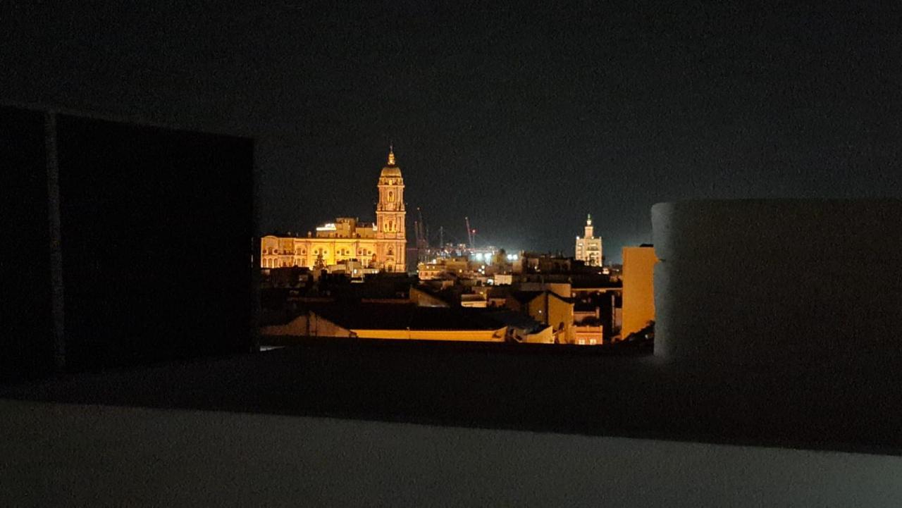 Penthouse With Solarium In The Center Of Malaga-Atico Con Solarium En El Centro De Malaga Appartement Buitenkant foto